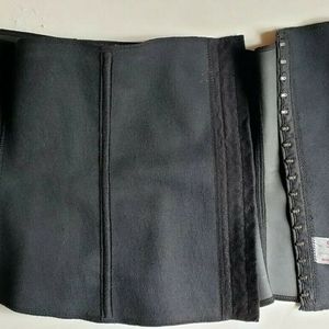 Size 3x Squeem like new waist trainer/ shapewear